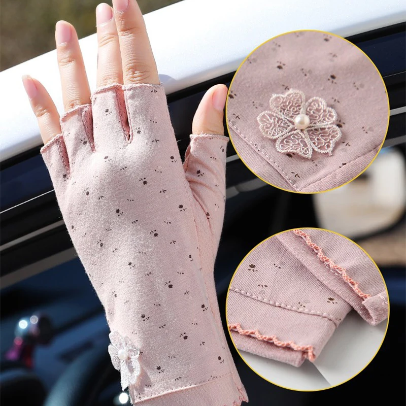 1 Pair Anti UV Thin Nail Gloves Cotton Lace Butterfly Anti Black UV Gel Shield Glove Half Finger Manicure Nail Art Tools