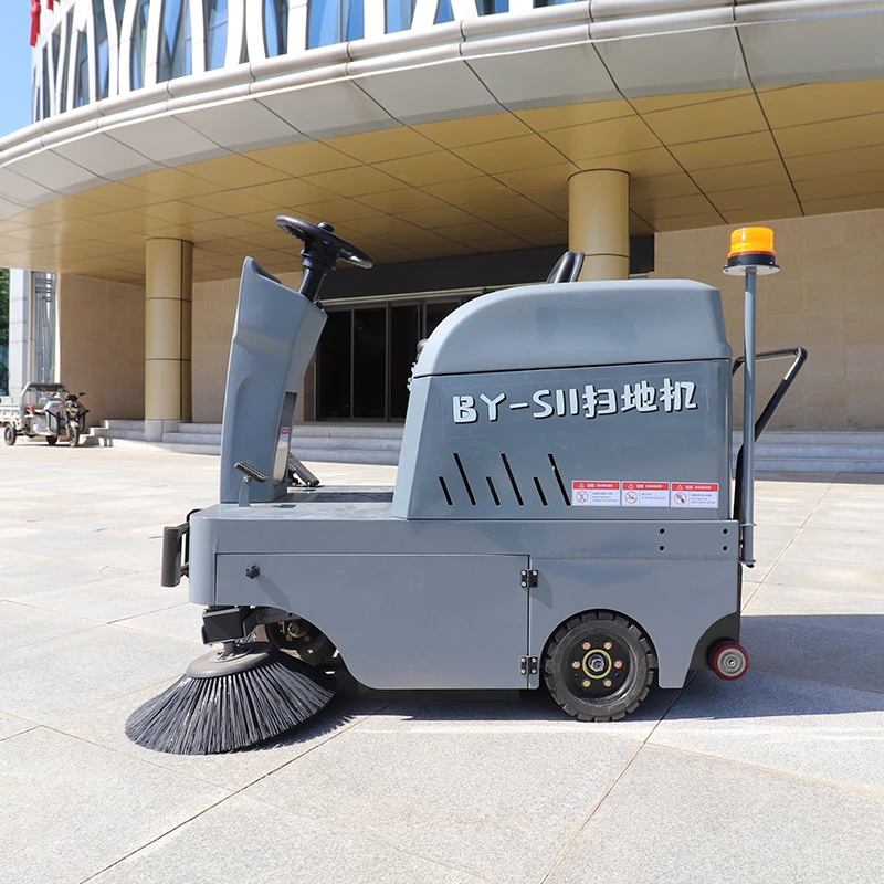 Industrial Ride-On Street Sweeper Floor Sweeper for Street Cleaning for Restaurants Farms Hotels Retail Industries