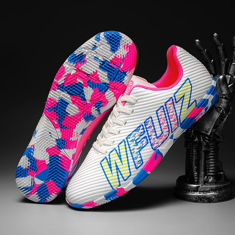 

New Men Professional Soccer Shoes Football Boots Soccer Cleats High-quality Training Shoes Ultralight Outdoor Match Non-Slip