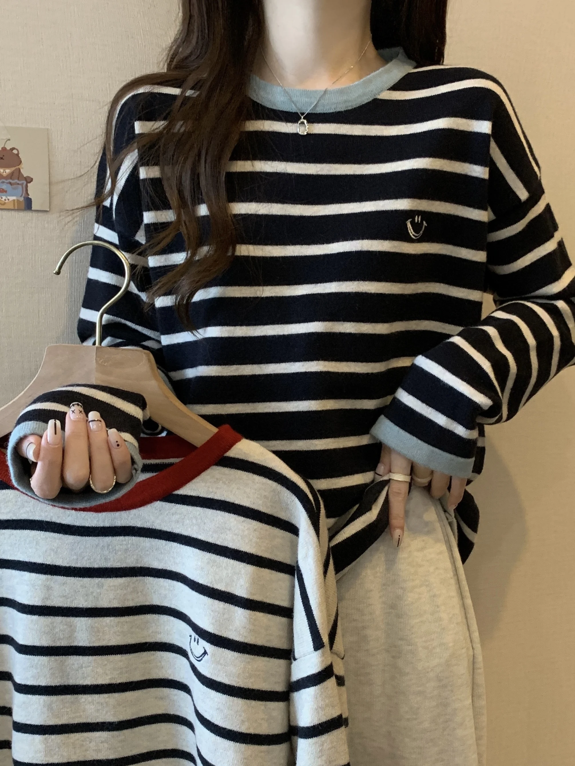 

Loose Knitted round Ne Base irt Women's plus Size Autumn Winter Slimming Anti-Aging Color Blo Striped Top Korean Sle