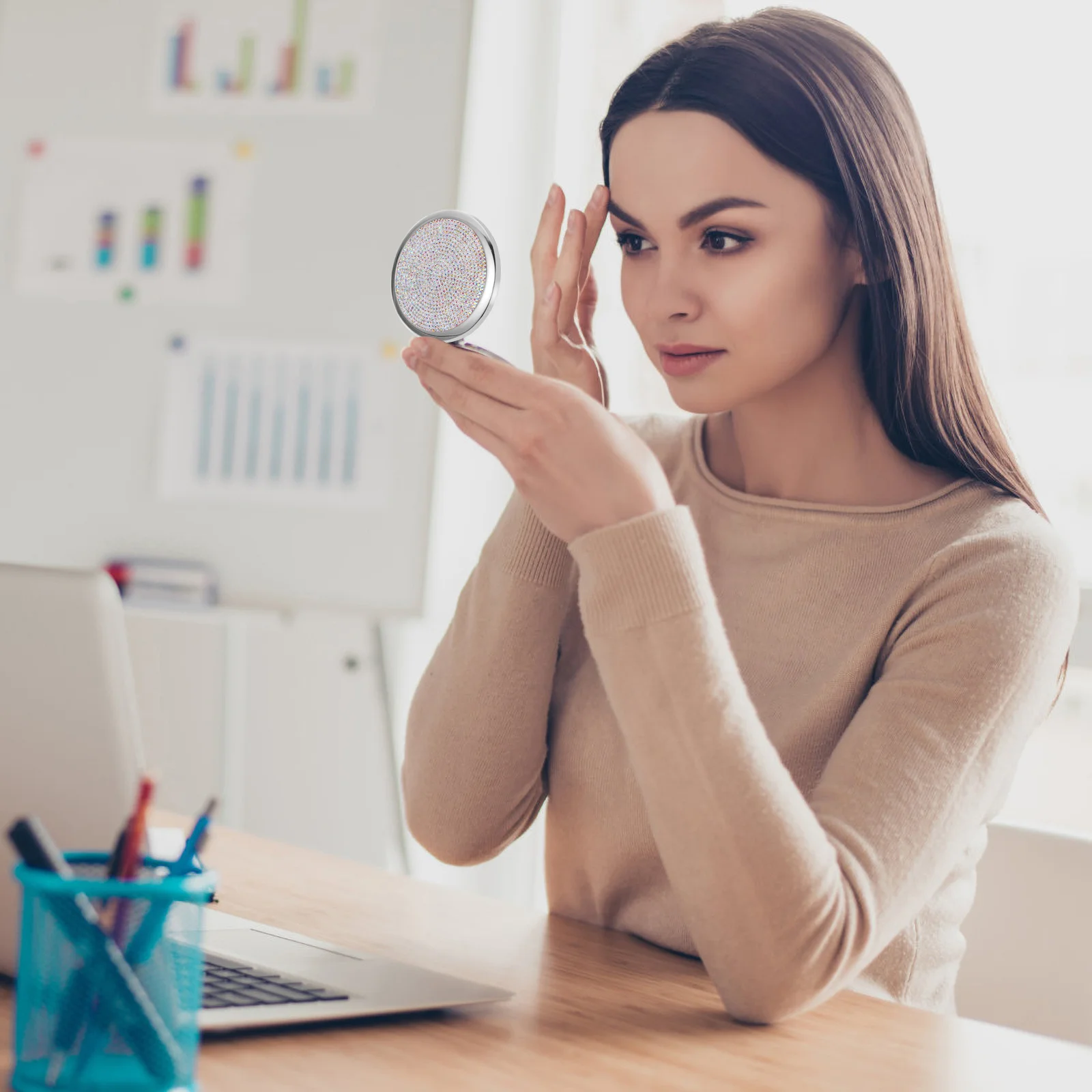 Specchio Portatile in Metallo con Strass, Compatto Pieghevole a Doppia Faccia per Trucco all'Aperto, Essenziale da Viaggio Tascabile