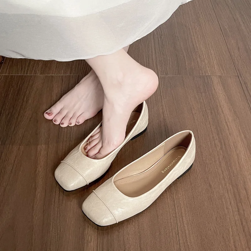 

French-style women's slip-on flat shoes, retro square-toed shallow commuting loafers