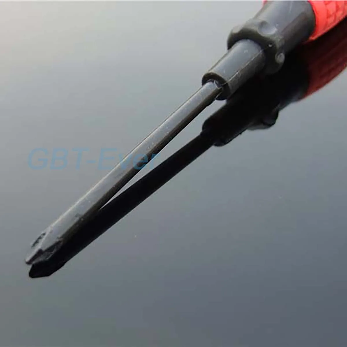1Pcs Red Rubber Handle Black Cast Iron Cross Screwdriver Non-Slip Electrician Insulated Security Repair Hand Tools Screw Driver