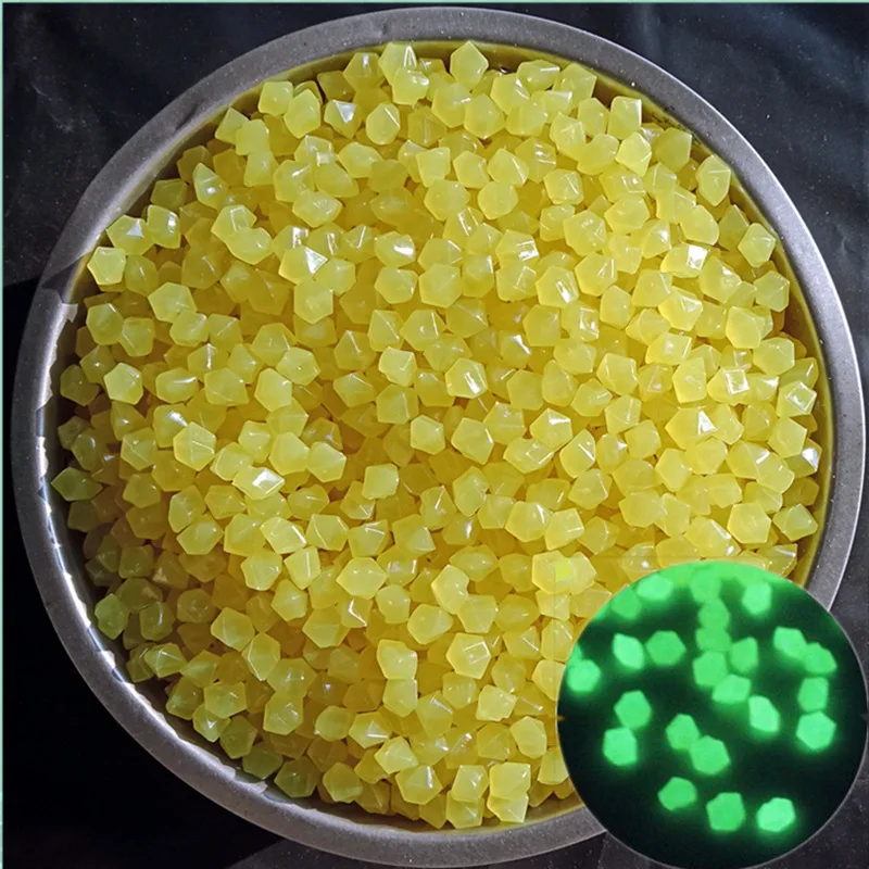 100-200Pcs/Bag Mixed Color Outdoor Luminous Stones Glow In Dark Garden Pebbles Fish Tank Decoration Pebble Rocks Aquarium Decor