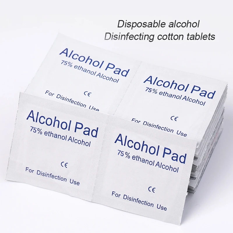 แผ่นสำลีแอลกอฮอล์แบบใช้แล้วทิ้ง 1 ถุง ผ้าเช็ดทำความสะอาดฆ่าเชื้อ แผ่นแอลกอฮอล์สำหรับทำความสะอาดบ้านและนอกบ้าน อุปกรณ์ดูแลทำความสะอาด แอลกอฮอล์ 75% ผ้าเช็ดทำความสะอาดเปียก