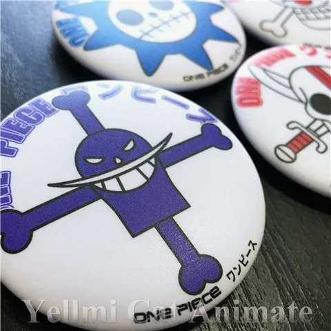 One Piece Anime Badge Luffy Zoro Chopper Nami Sanji Jinbe Brook Franky Robin Car Accessory Keychain Backpack Charm Magnet