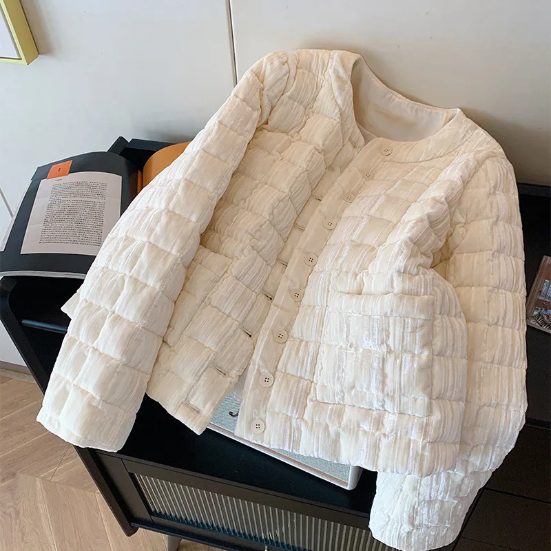 

2025 Autumn and Winter New Velvet Single-Breasted Round Neck Cotton Jacket for Women