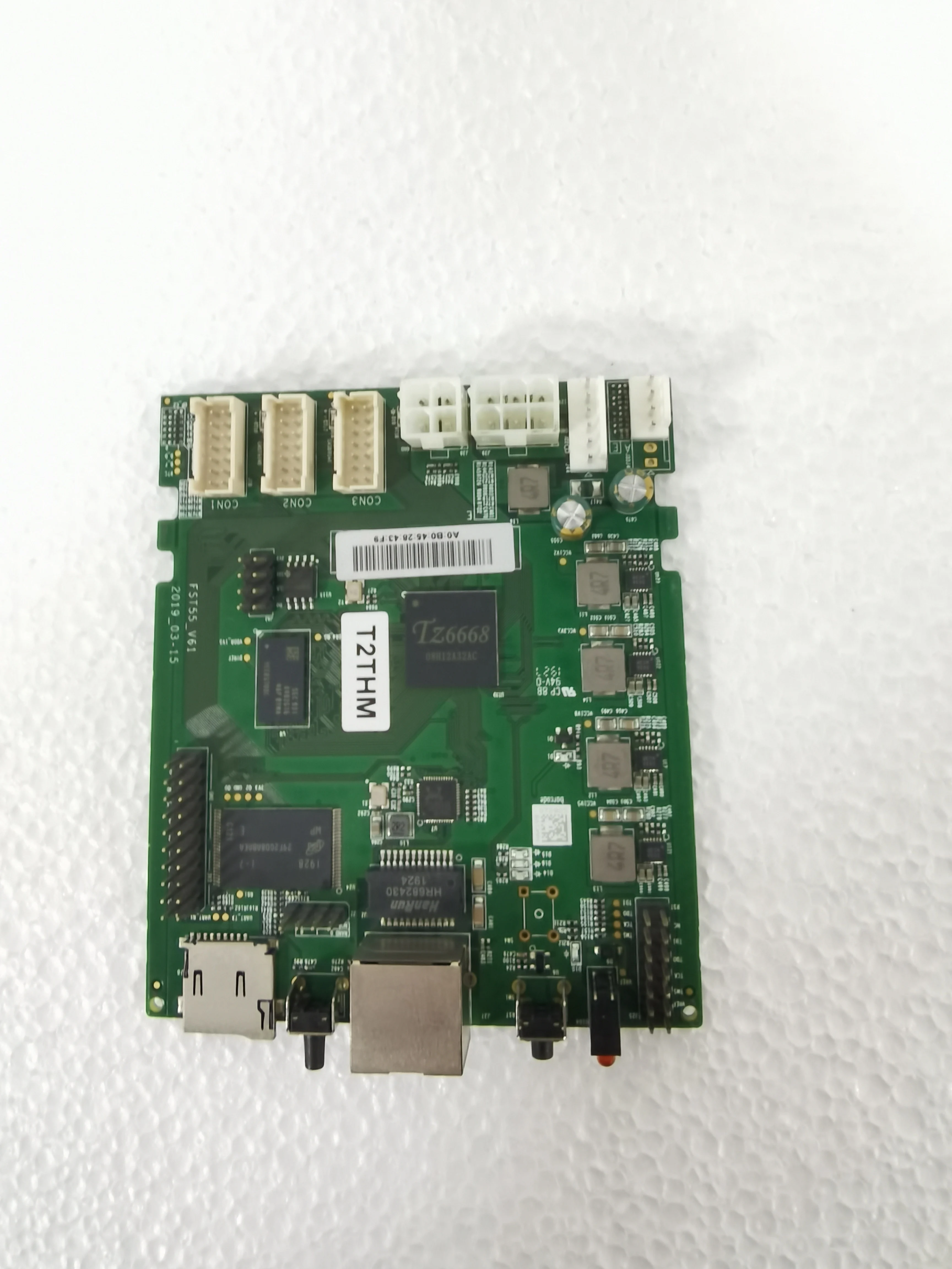 Use Desktops Innosilicon, T2THM T2TH T2THF 27 ° 28 ° 29 ° 30 °, Quadro de comando en stock