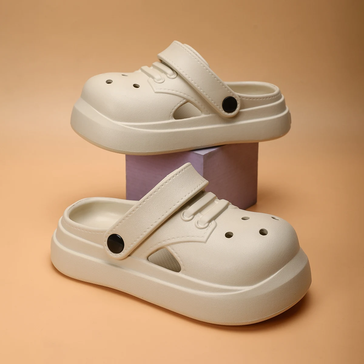 

2025 Children Shoes Baby Boys Girls Slippers Thick Sole Men Women Clogs Summer Beach Sandals Mules Parent-Child Soft Sport Shoes