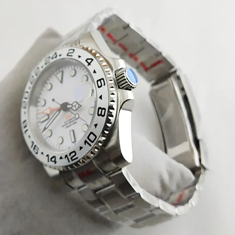 39 มม.นาฬิกา GMT S Dial สีเขียวส่องสว่าง 904L สแตนเลสสตีล Sapphire Glass นาฬิกาผู้ชาย NH34 การเคลื่อนไหว TOP