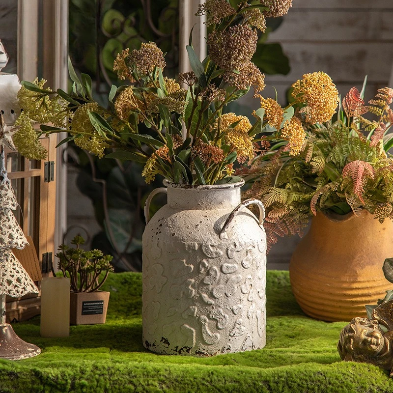 

Vintage Iron Art Hotel Decoration Vase Room Table Accessories Home Decor Interior Flower Home Ornaments for Wedding Photography