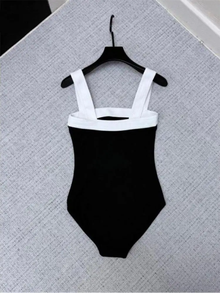 

2026 Summer New Classic Minimalist Black And White Contrasting Design Slimming Sexy Sleeveless Slip Swimsuit For Women
