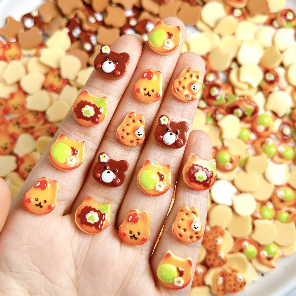 

20PCS Kawaii Creative Animal Head Cookies Resin Nail Charms Cartoon Realistic Rabbit Bear Head Biscuits Nail Art Decorations DIY