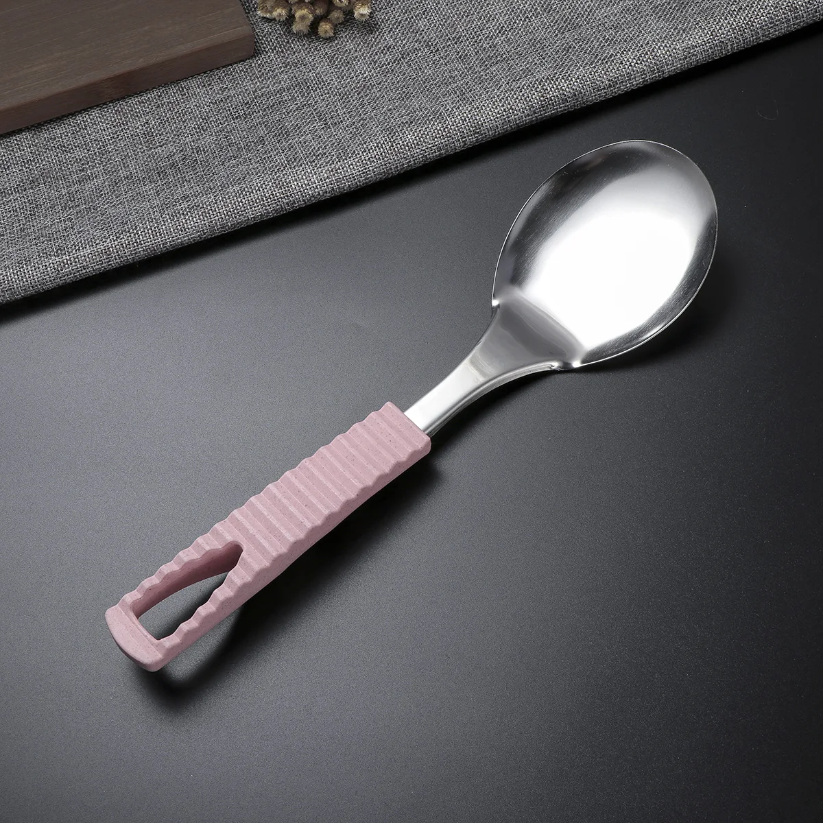 

Heavy Duty Stainless Steel Rice Paddle with Non Slip Handle Efficient for Serving Rice in Kitchen Restaurant Environment