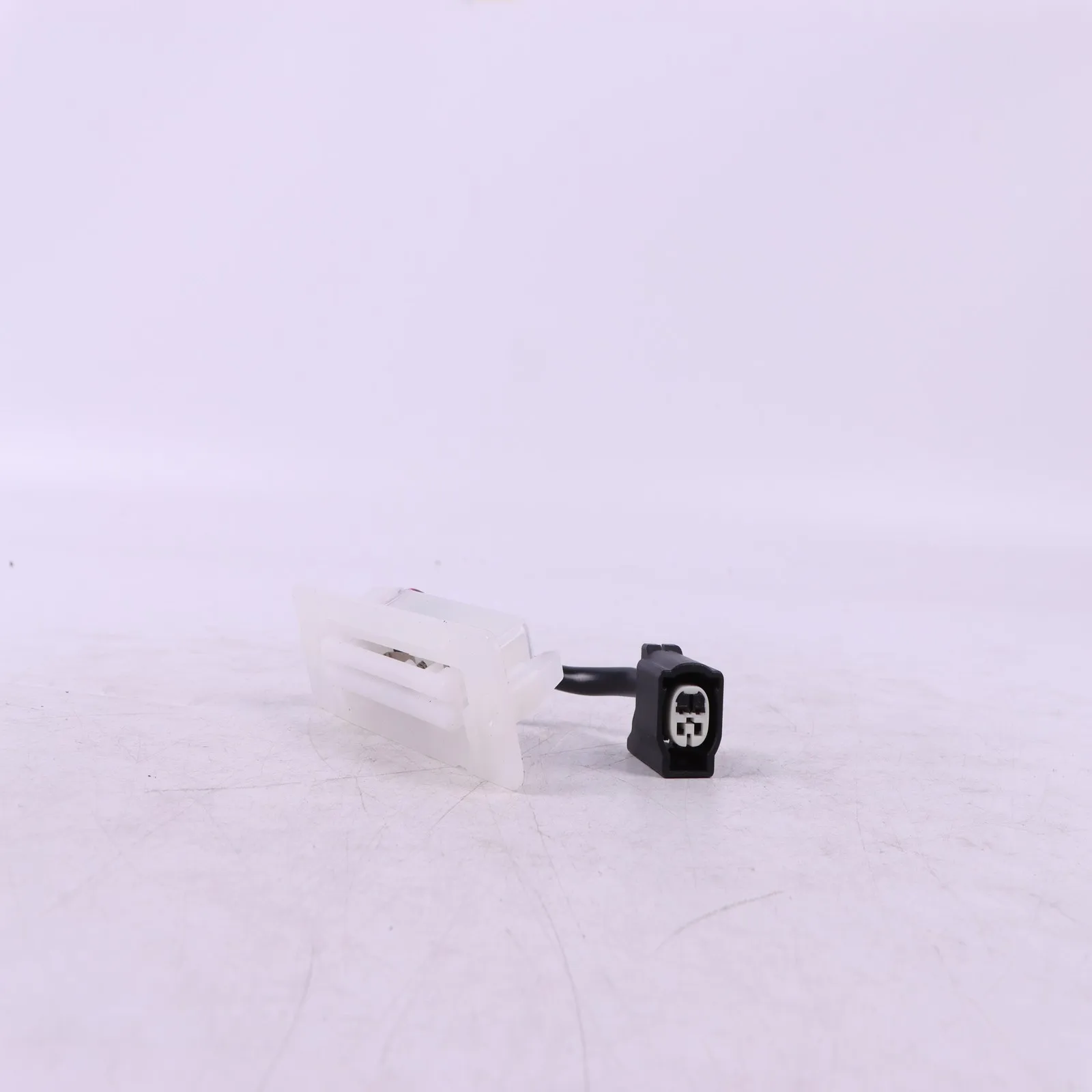 

Кнопка люка задней двери OE_ 84840-35010 ДЛЯ 4Runner 2003-2023, переключатель заднего багажника