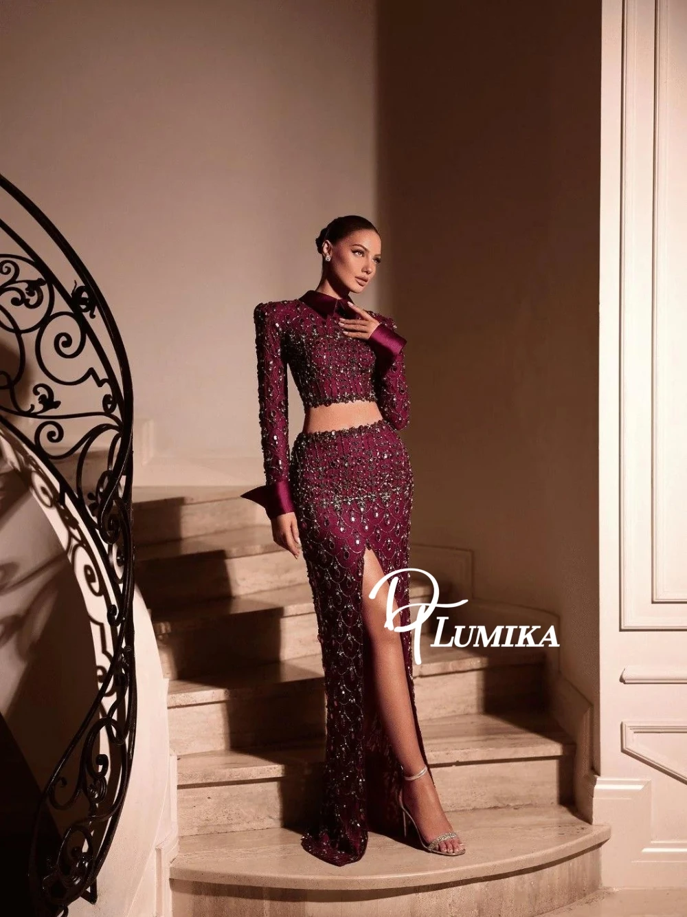 

Statement Burgundy Beaded Two Pieces Evening Gown 2026 Luxury Long Sleeve Crop Top With High Slit Skirt For Red Carpet & Gala