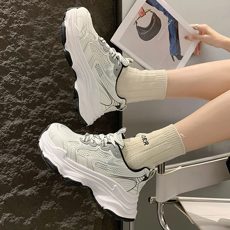 

Outdoor Women Sneakers Casual Lace-Up Fashion New Versatile Casual Platform Pumps Basket Platform Breath Mid Heels Size 35-44