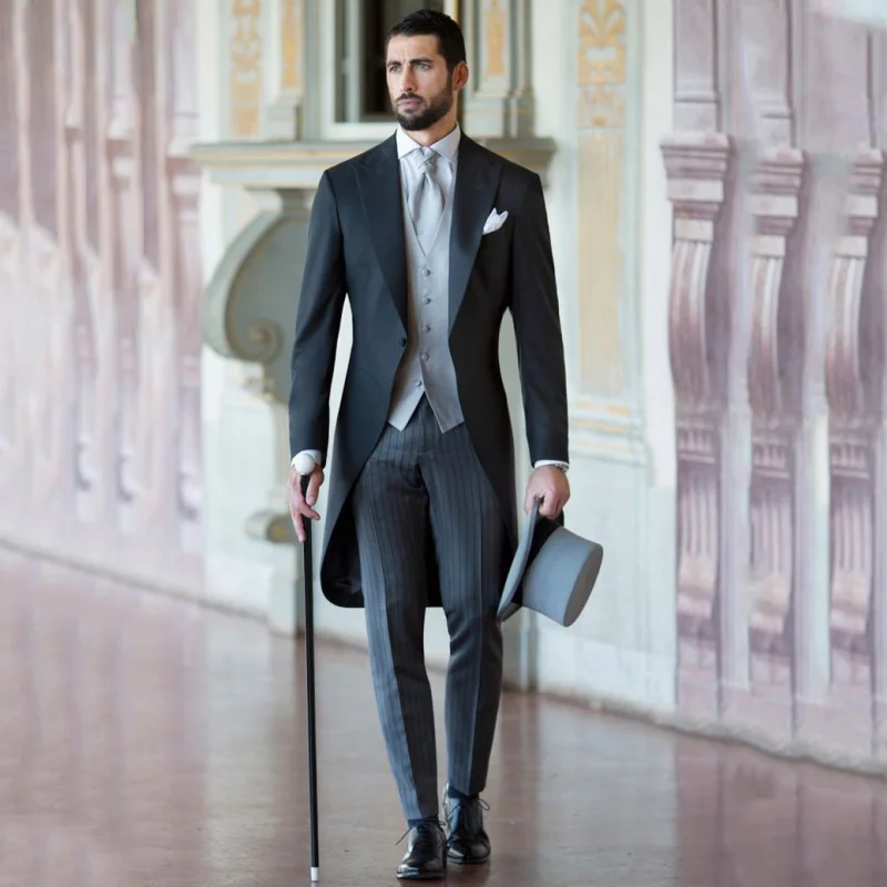 

Men Suit 3 Pieces With Lapel Business Casual Fit Wedding Banquet Work Tuxedos Set Blackk Jacket Silver Vest With Grey Striped Pa