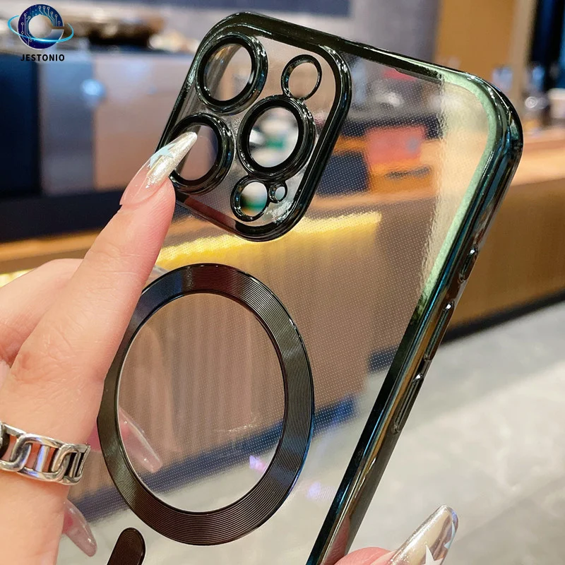 高級感あふれる電気メッキ加工 マグセーフ対応 ワイヤレス充電対応 iPhone 11/12/13/14/15/16 Pro Max/16 Plus用 シリコン製耐衝撃カバー