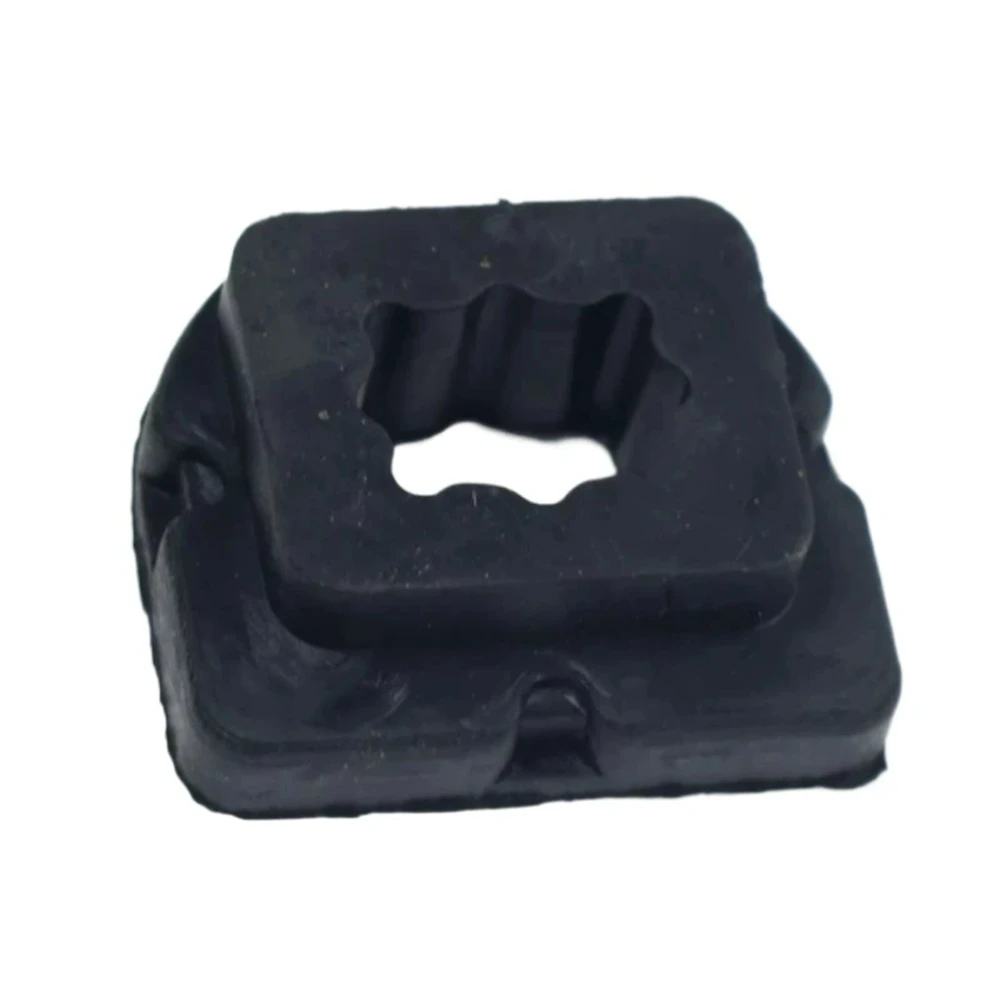 LF1715242C Radiator Mount Rubber Bracket Bushing Gasket Pad Holder for Ford Fiesta 09 M2 Radiators Parts