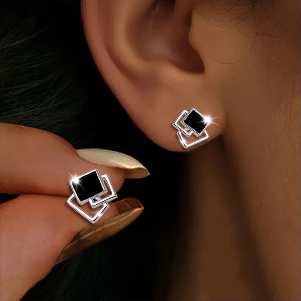 Pendientes cuadrados geométricos de Color plateado para mujer, elegantes pendientes hipoalergénicos, uso diario, ocasiones de joyería