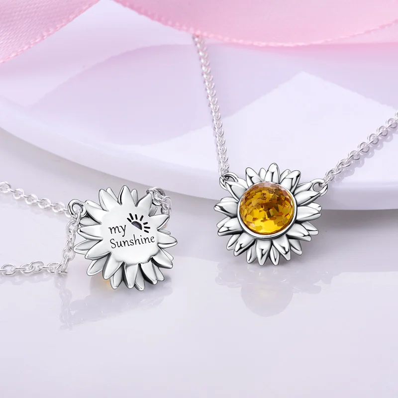 The New 925 Sterling Silver Classic Sunflower Necklace Is Suitable for All Women to Wear and Is the First Choice for Gift Giving