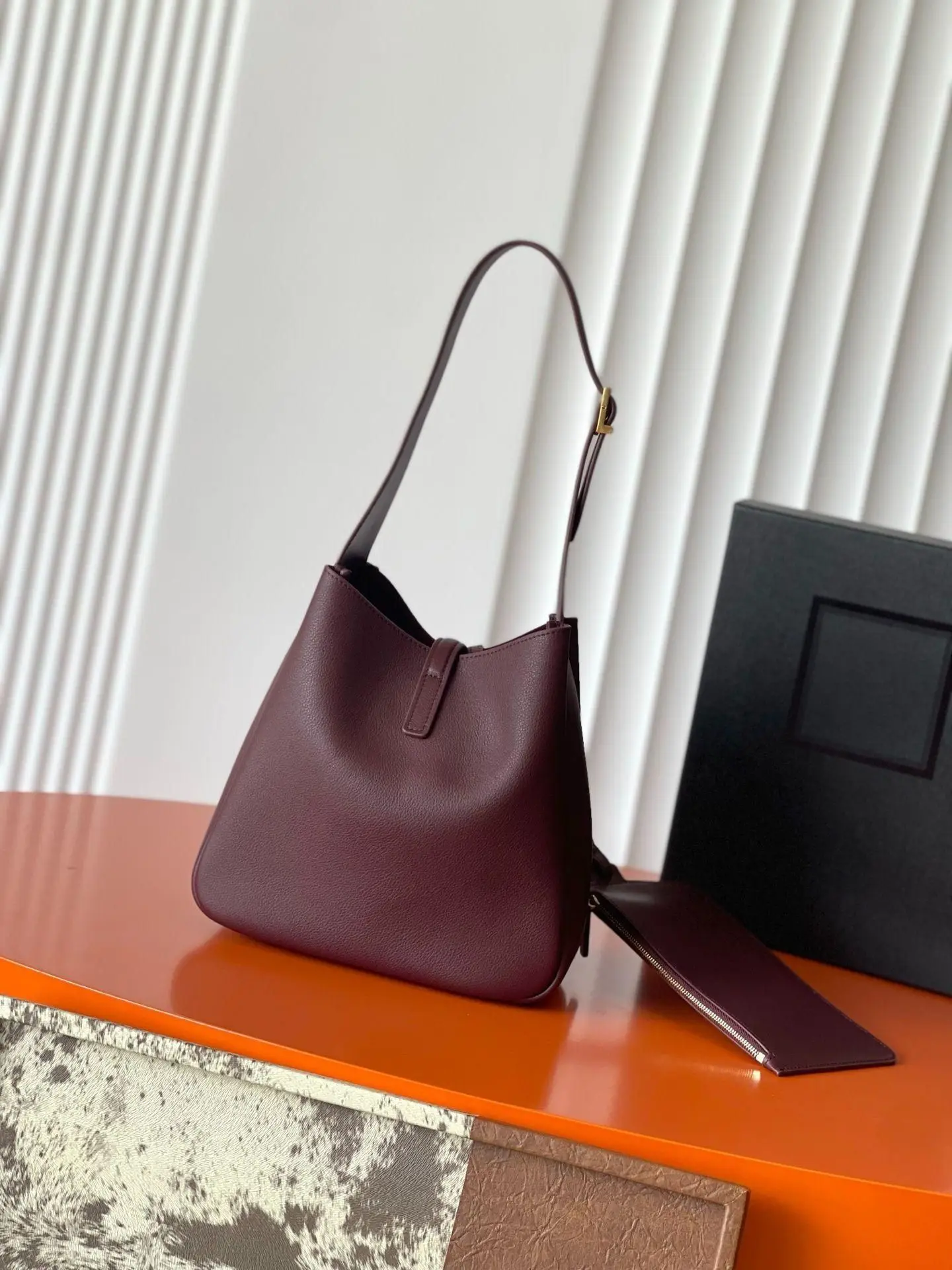 Holiday Gift Designer Style Women Handbag Exquisite Ladies Shoulder Crossbody Bag Fashion Top Handle Bag Beautiful Packaging Purse Ideal For Birthday Gift Festival Present For Women