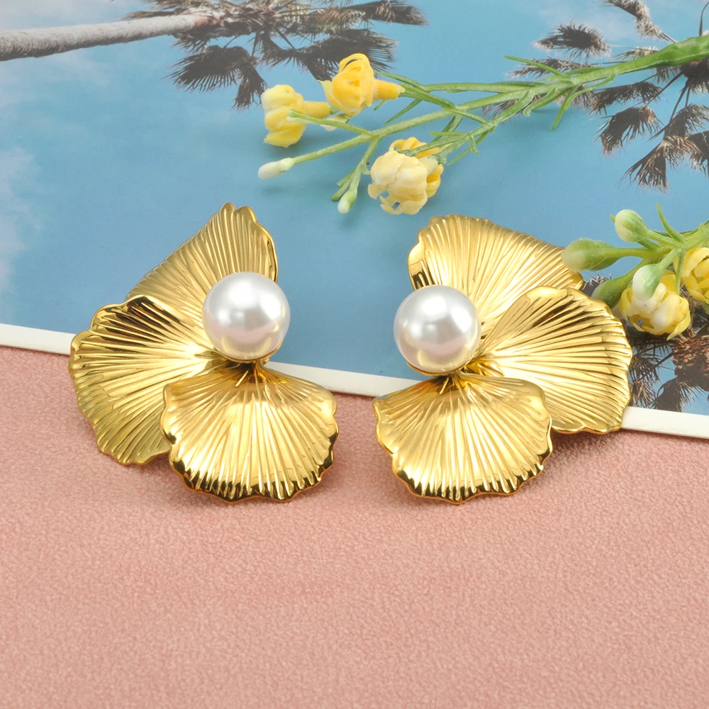 JeeMango Große Blume Perle Ohrringe Für Frauen Luxus Design Hohe Qualität Edelstahl Mode Schmuck Weihnachten Geschenk E25134