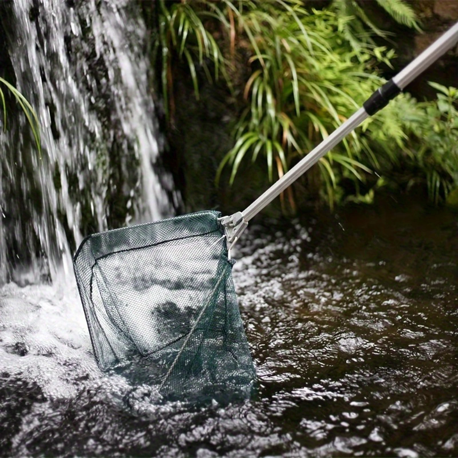 

Telescopic Fishing Net Ultralight Foldable Aluminum Alloy Dipnet Black Pit Competitive Fly Fishing Net Portable Outdoor Fish Net