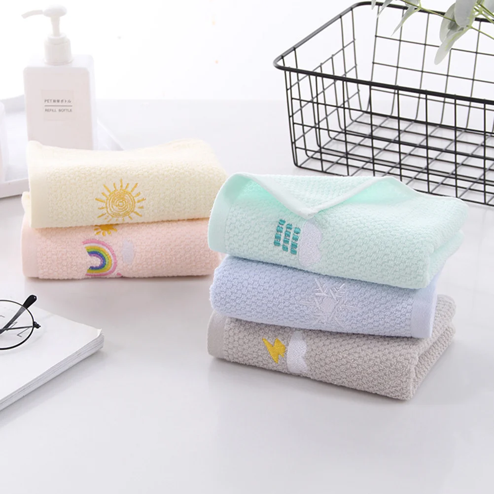 

5Pcs Cute Kids Towels Set Absorbent Cotton Washcloths for Face Hand Washing Soft Comfortable Lightweight Easy Carry for Travel