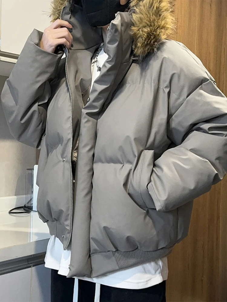 

Мужская зимняя куртка в американском стиле High Street с капюшоном, наполнителем из хлопка, воротником из искусственной кожи и меха, коротким воротником-стойкой, повседневное пальто-пуховик