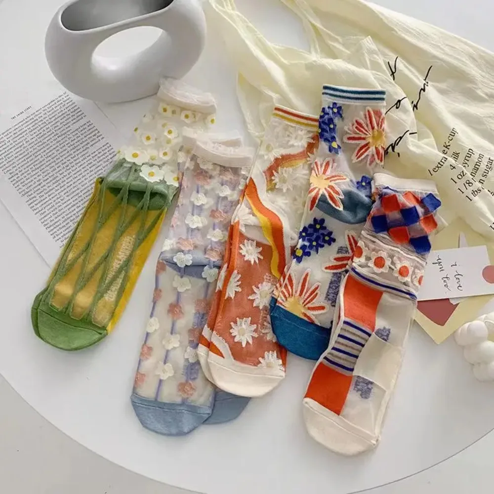 Socks Women Summer Thin Glass Silk Sheer Lace Floral Diamond Crew Tube Cute Japanese Retro Transparent Breathable Princess Party