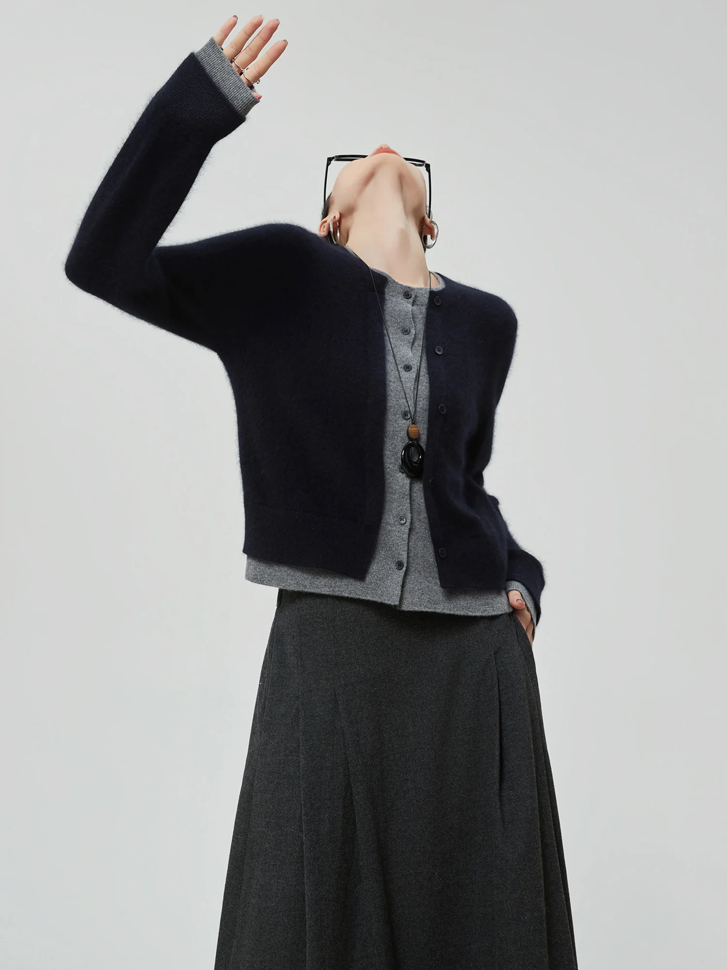 

Bla Knitted Slim Fit Thin Cardigan Women's Base irt Autumn New Arrival Ele Feel Outerwear Thermal Long Sve round N...