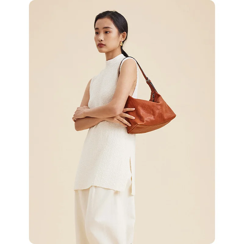 Qiuzhen أعلى الحبوب الخضار المدبوغة جلد البقر تحت الإبط حقيبة المتشرد حقيبة كتف عادية للتنقل حقيبة على شكل زلابية للنساء