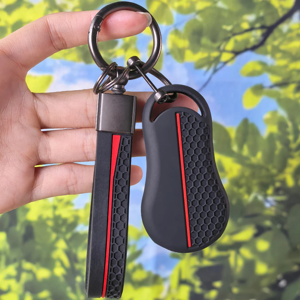 Flexible Grip Silicone Fob Shell With Chain for Chrysler 300m Grand Voyager PT Cruiser Sebring Jeep Liberty Dodge 3/4 Buttons