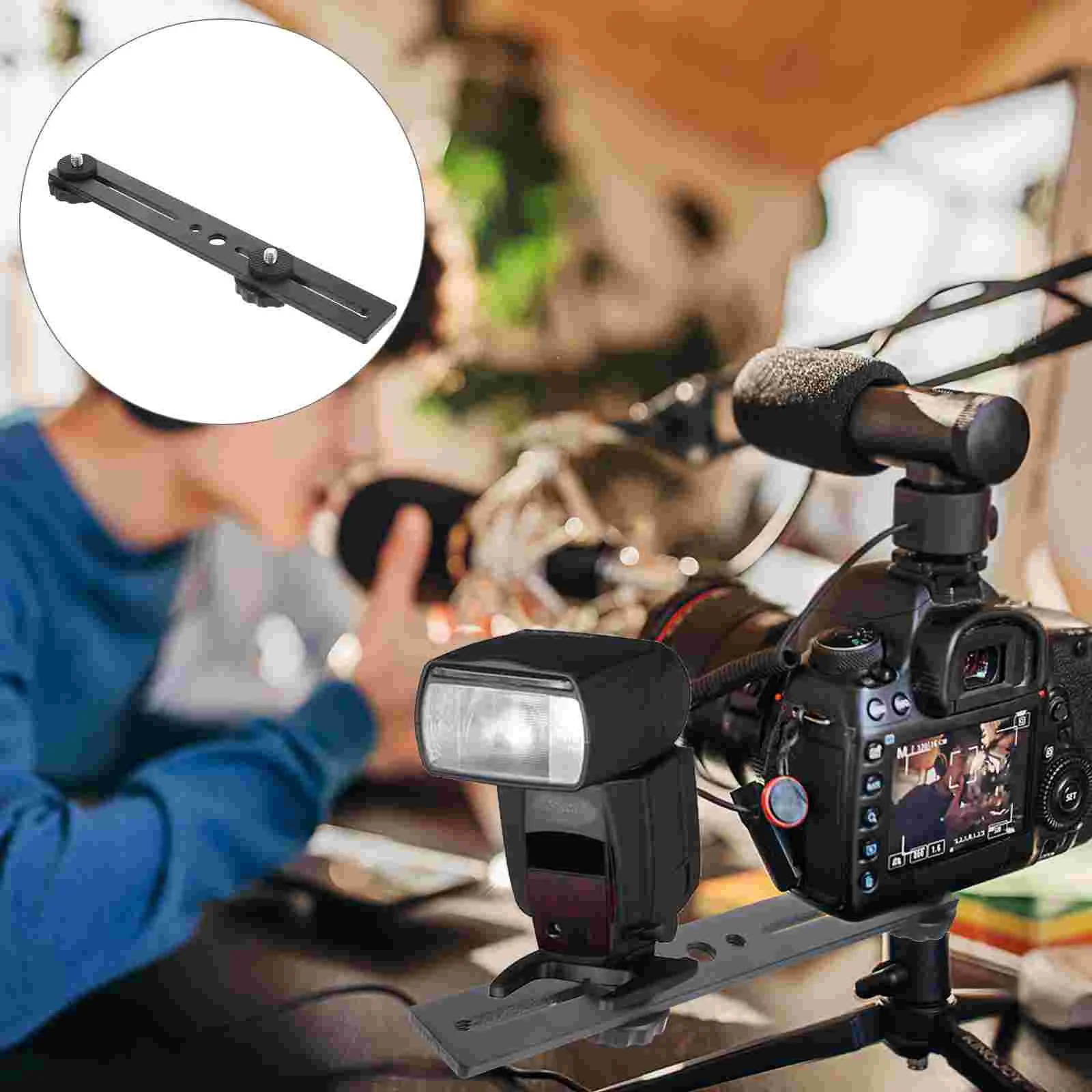 

Регулируемый кронштейн для крепления вспышки