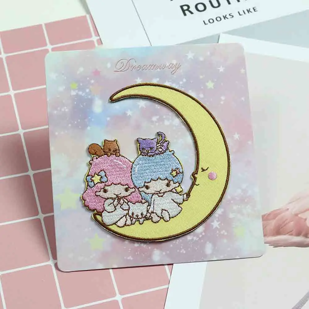 Self Adhesive Crescent Moon Cartoon Embroidery Patch, Sweet Anime Figure Sticker Patch for Clothes Bag Stick on Decor view 2
