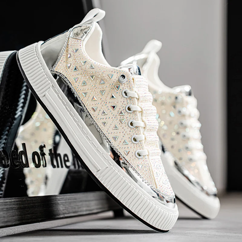 

Luxury Rhinestone Sneakers Round Toe Lace-up Walking Shoes Mens Solid Color Crystal Designer Sneakers Men Platform Casual Shoes