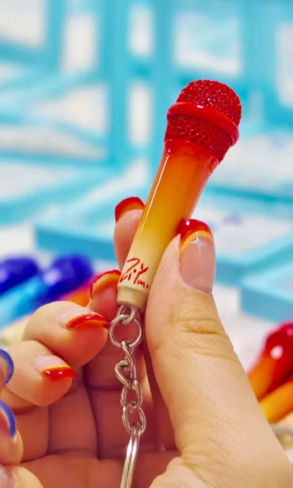 Ziyu Concert Microphone Cosplay Pendant Creative Homemade Metal Support Keychain Hanging Material Collection for Friends