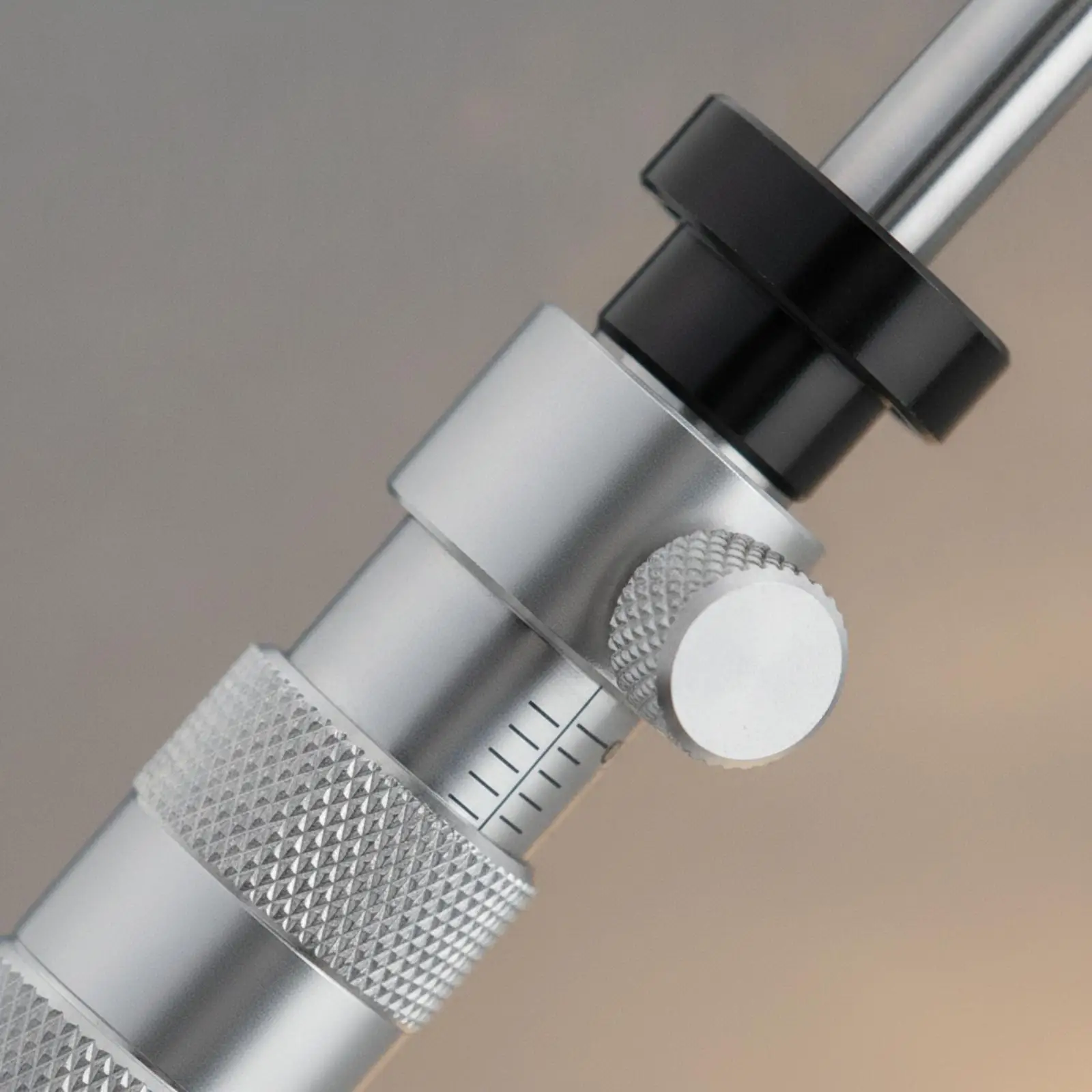 Hand Held Micrometer Gauge with Graduated Scale and Threaded Spindle for Small Component Inspection and Repair