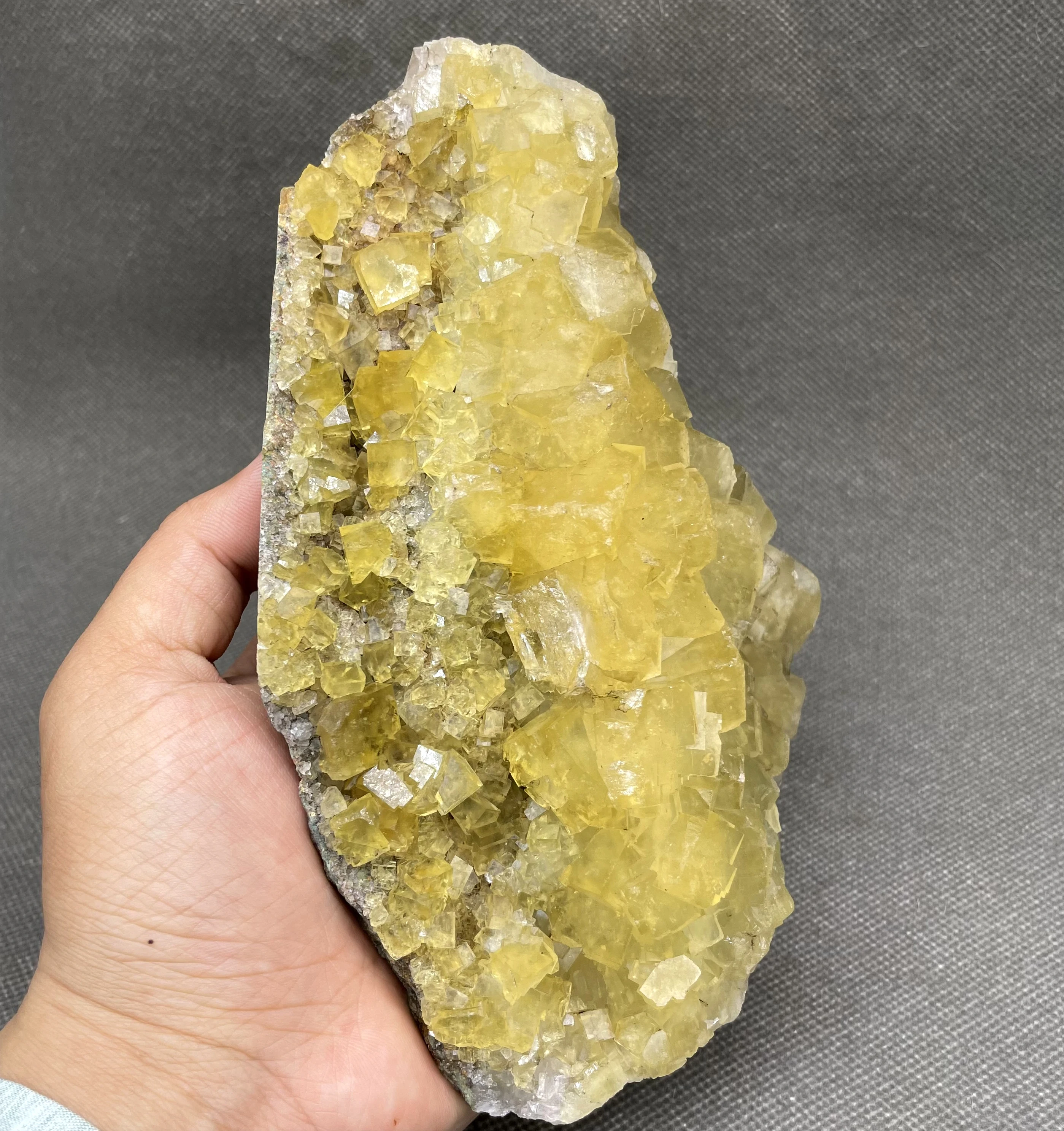 NEW! 1347g Natural Beijing yellow fluorite Cluster mineral specimens Stones and crystals quartz Healing crystal