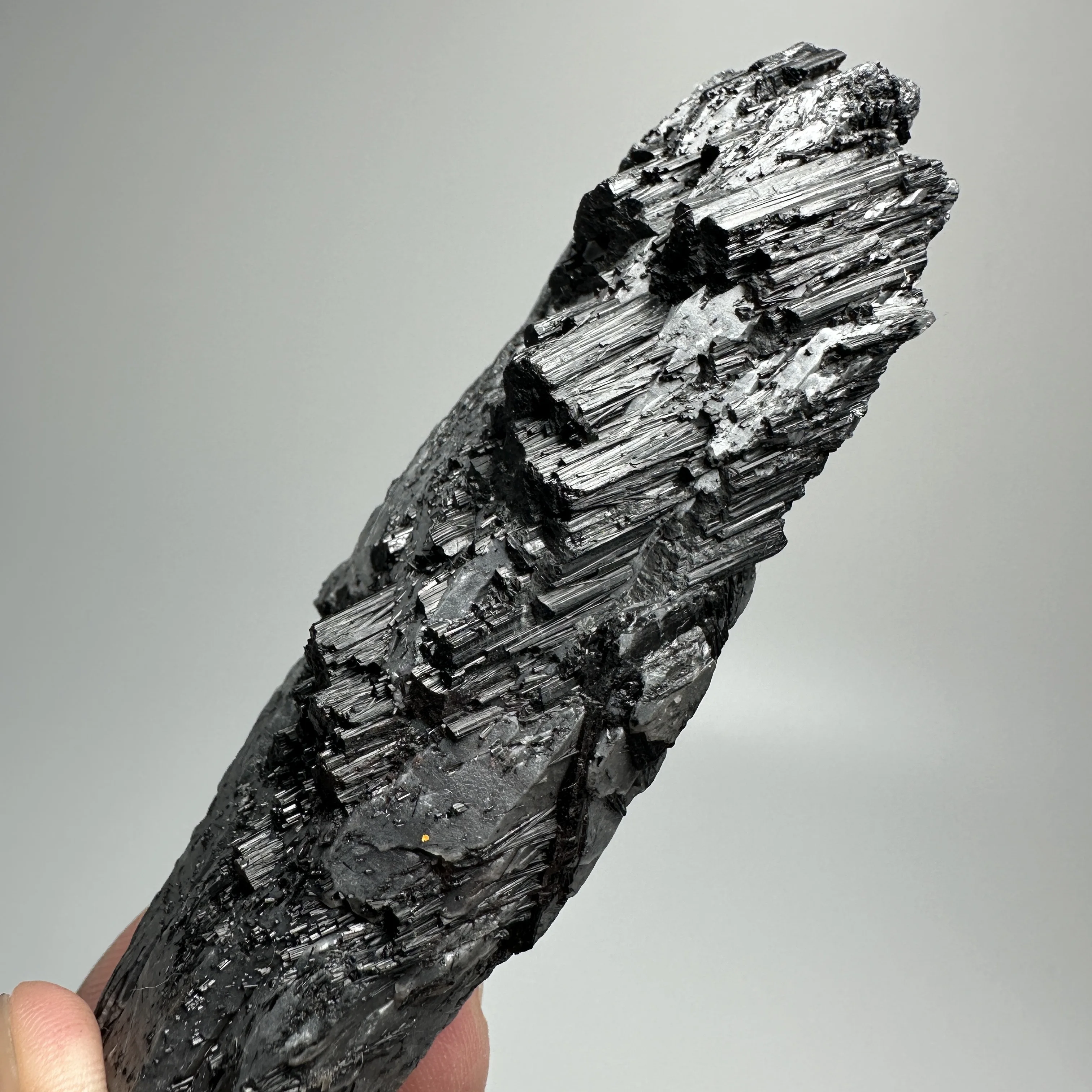 Natural crystal tourmaline and crystal co-existing mineral specimens, healed rock gemstones, home decoration ornaments