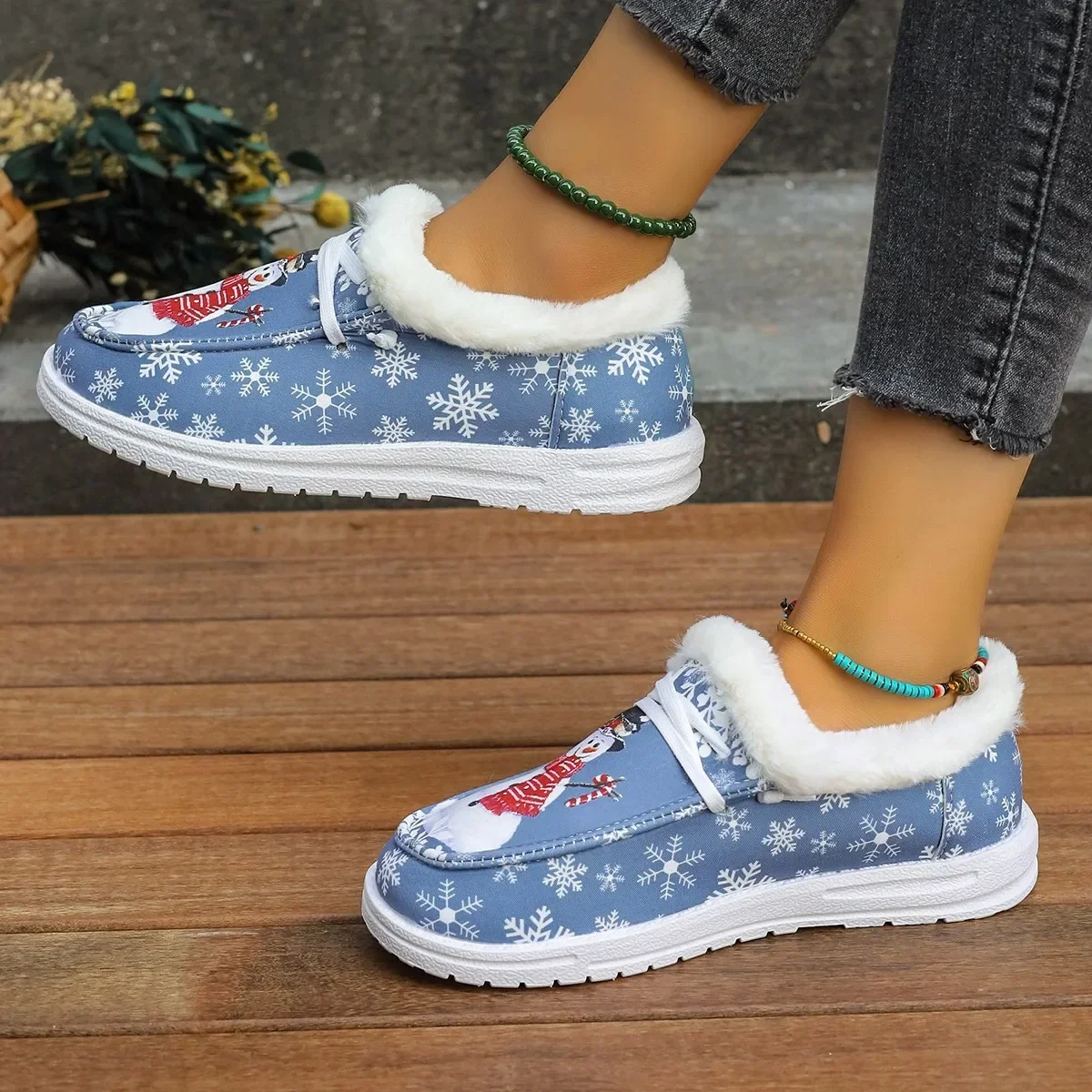 New Christmas Canvas Shoes Flat Shoes for Women Warm Imitation Fur Loafers Women Luxury Shoes Women Plus Size Shoes Luxury