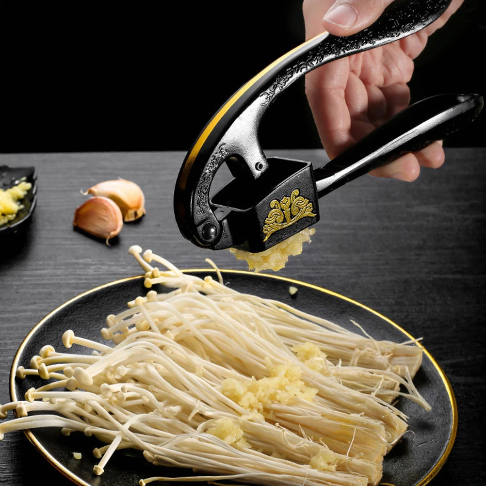 

Zinc Alloy Garlic Press Practical Squeezer Kitchen Supplies Efficient Ginger Crusher Easy Wash Store Time Saving Tool