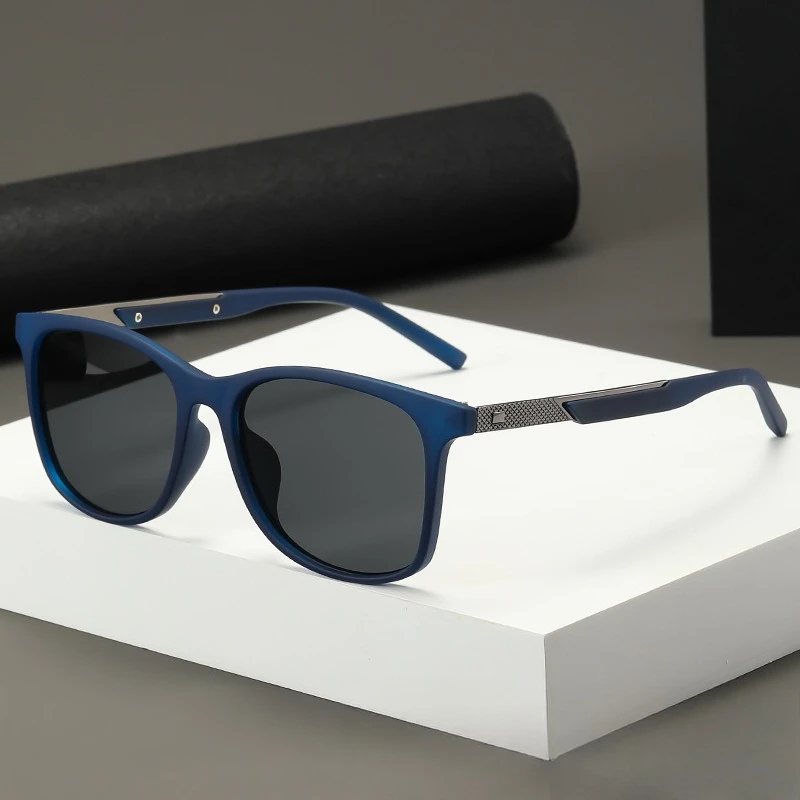 

​​2025 Polarized Aviator Sunglasses Men, UV400 Driving Retro Metal Frame, Y2K Anti-Glare Viral​​