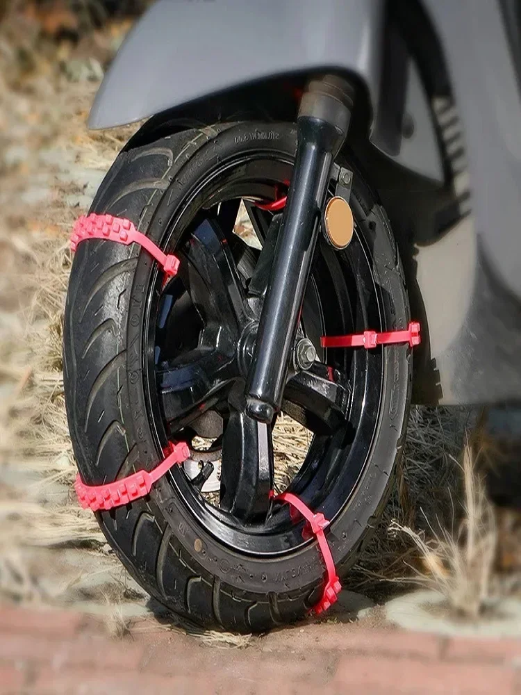 Chaînes de pneus de voiture, chaîne de Traction universelle d'urgence, cravate antidérapante, ceinture de sécurité, chaînes de neige, accessoires de moto pour la neige
