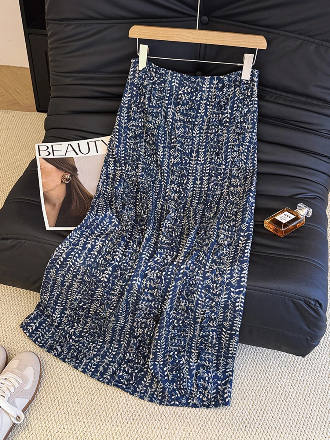 

Retro Floral Cotton Linhwa High Waist Loose Women's Skirt Spring Summer Midi A-Line Gown with Side Slit for Office Wear