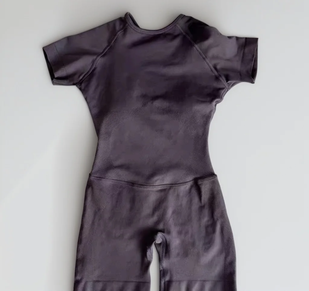 Damen Kurzarm Rückenfreier Gym-Jumpsuit Nahtloser Einteiliger Workout-Bodysuit Bauchkontrolle Yoga-Shorts Romper DFYNE-Stil – Detail 12