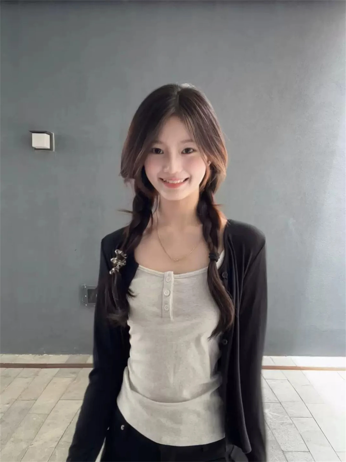 

Korean Style Long Sleeve Sun Protection Short Cardigan Thin Vest Two-Piece Set Women Summer Top Breathable Cotton round Neck Fit
