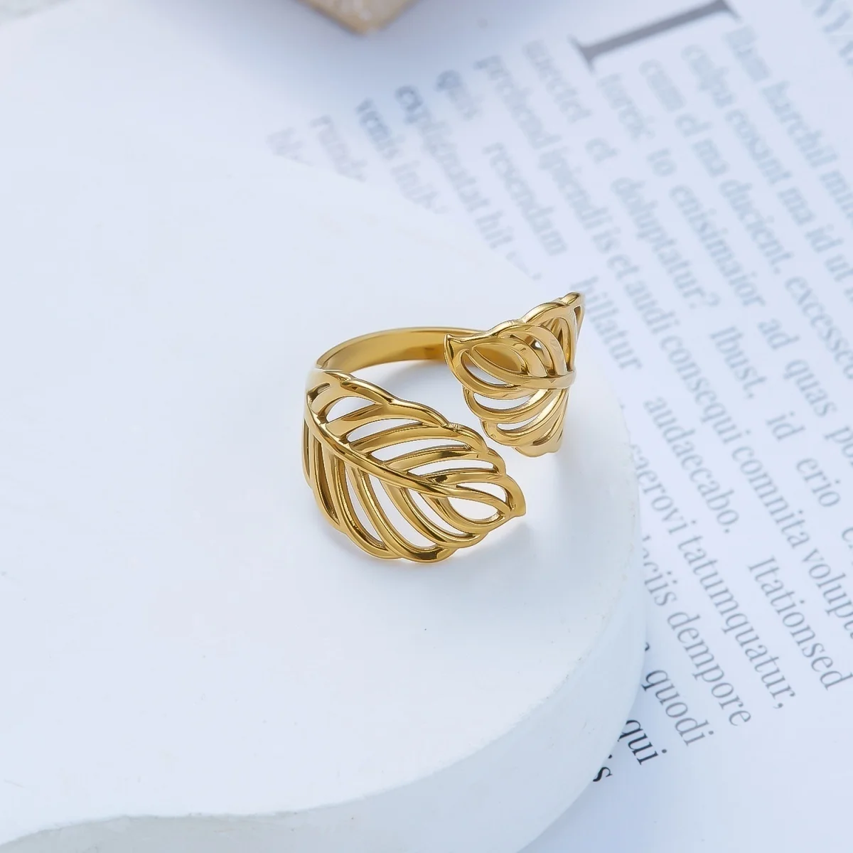 Hohle, doppelte Kreisringe aus Edelstahl mit Blattmuster und Imitationsperlen, S-förmige Ringe für Damen und Herren, Punk-Geometrie, stapelbare Ringe, Schmuck. – Detail 17